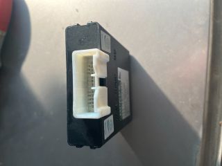 bontott HONDA CR-V Tolatóradar Elektronika