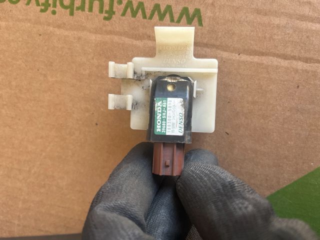 bontott HONDA CR-V Tolatóradar Fej