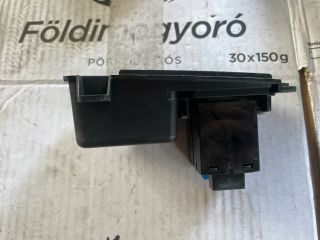 bontott HONDA CR-V Ülésfűtés Kapcsoló Pár