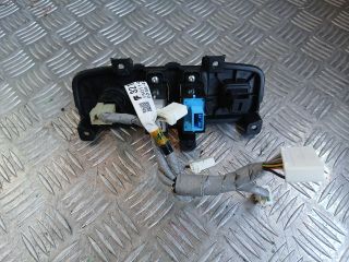 bontott HONDA CR-V Ülésfűtés Vezérlő