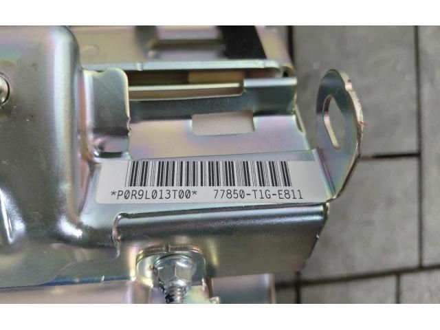 bontott HONDA CR-V Utasoldali Légzsák