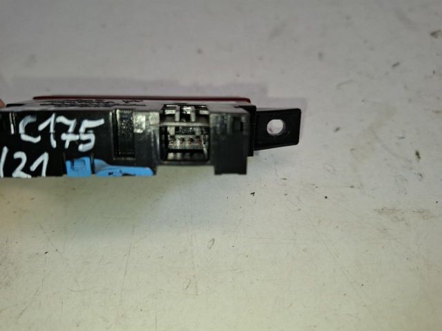 bontott HONDA CR-V Vészvillogó Kapcsoló