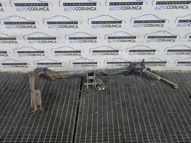 bontott HONDA CR-V Vonóhorog