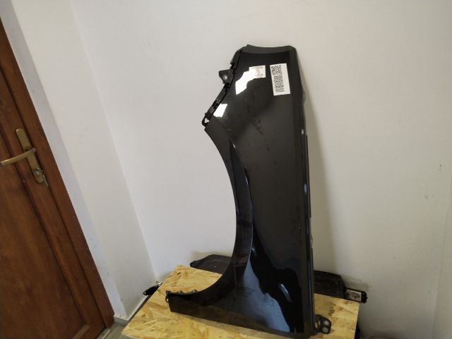 bontott HONDA E Bal első Sárvédő