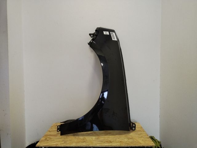 bontott HONDA E Bal első Sárvédő