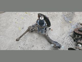 bontott HONDA FR-V Bal hátsó Csonkállvány