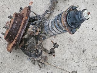 bontott HONDA FR-V Bal hátsó Csonkállvány