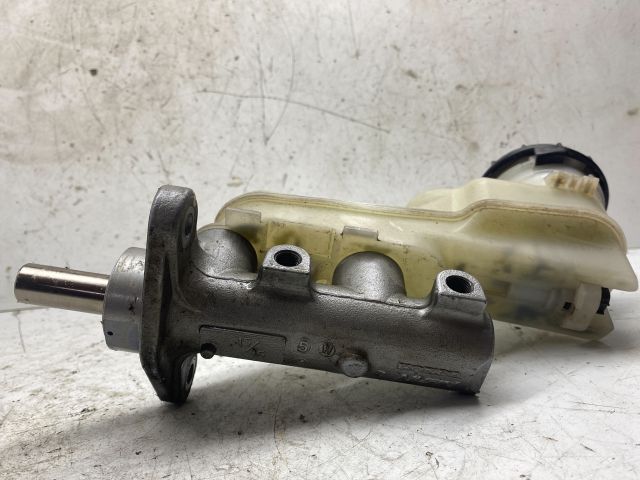 bontott HONDA FR-V Főfékhenger