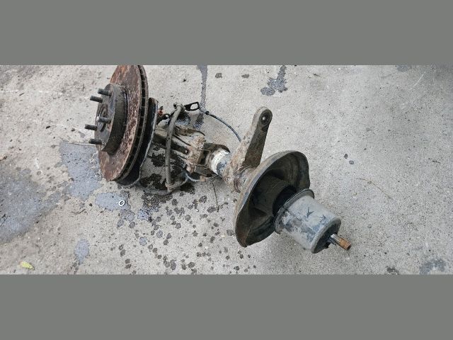 bontott HONDA FR-V Jobb első Csonkállvány Kerékaggyal