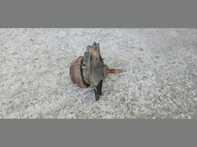 bontott HONDA FR-V Motor Tartó Bak Bal