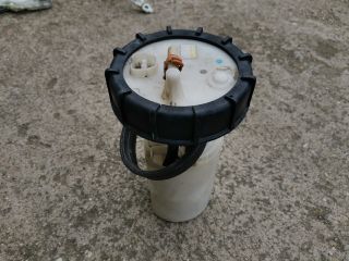 bontott HONDA FR-V Üzemanyag Szivattyú