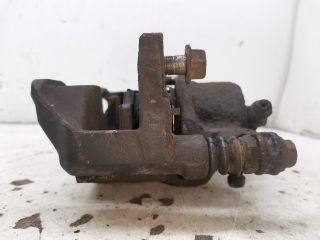 bontott HONDA FR-V Bal első Féknyereg Munkahengerrel