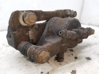 bontott HONDA FR-V Bal első Féknyereg Munkahengerrel