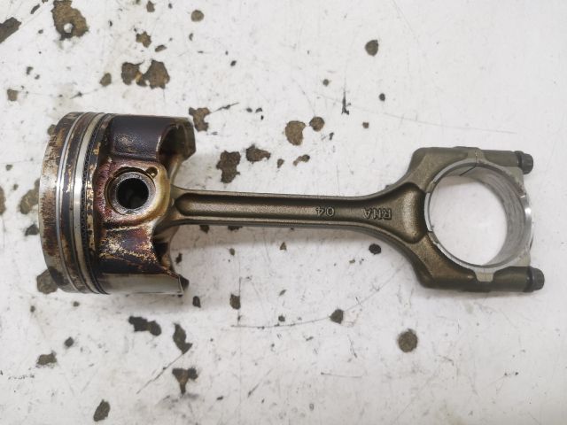 bontott HONDA FR-V Dugattyú és Hajtókar