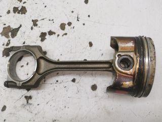 bontott HONDA FR-V Dugattyú és Hajtókar