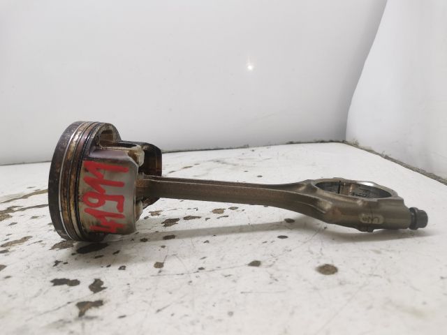 bontott HONDA FR-V Dugattyú és Hajtókar