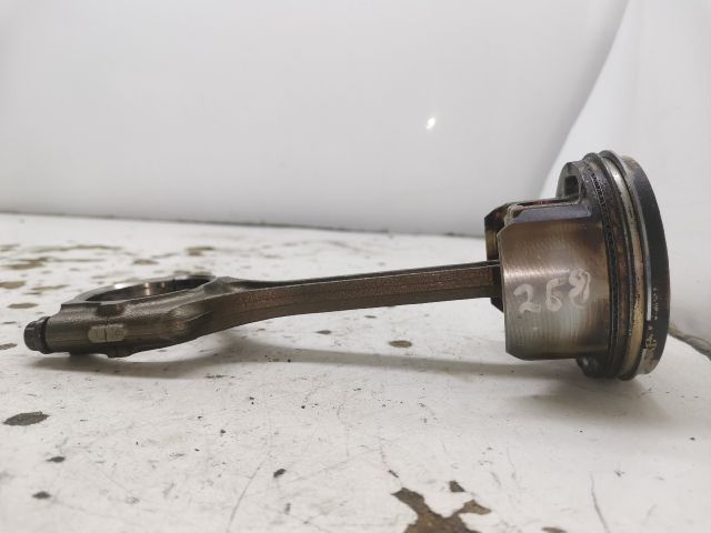 bontott HONDA FR-V Dugattyú és Hajtókar