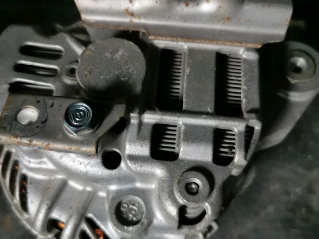 bontott HONDA FR-V Generátor