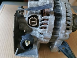 bontott HONDA FR-V Generátor