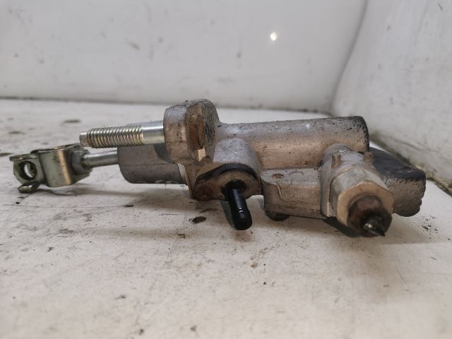 bontott HONDA FR-V Kuplung Munkahenger