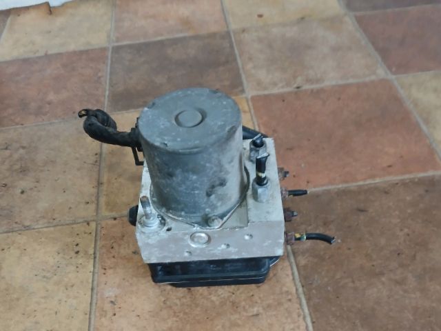 bontott HONDA FR-V ABS Kocka