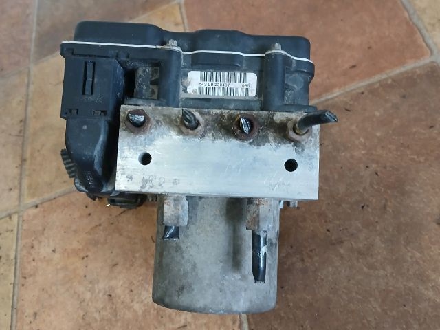 bontott HONDA FR-V ABS Kocka