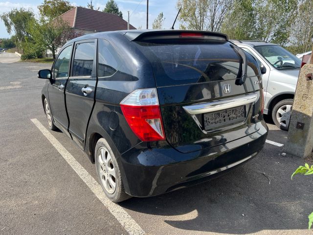 bontott HONDA FR-V Bal első Féknyereg Munkahengerrel