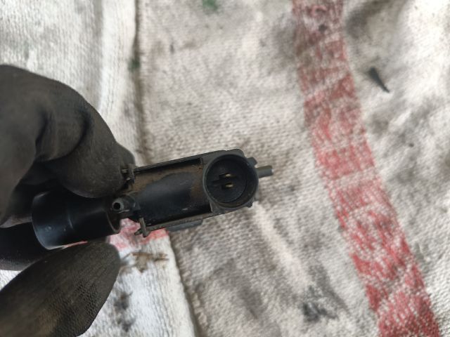 bontott HONDA FR-V Turbó Vákum Szelep