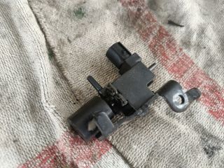 bontott HONDA FR-V Turbó Vákum Szelep