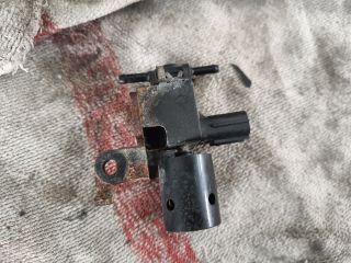 bontott HONDA FR-V Turbó Vákum Szelep