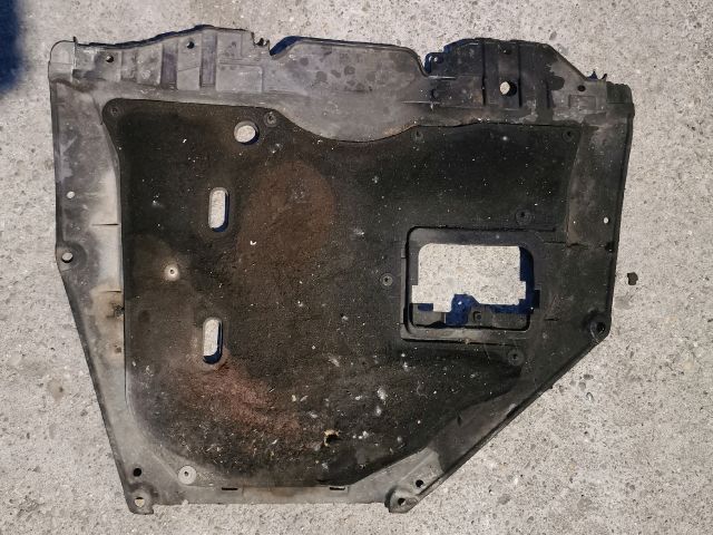 bontott HONDA FR-V Alsó Motorburkolat