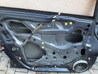 bontott HONDA FR-V Bal első Ajtó (Részeivel)