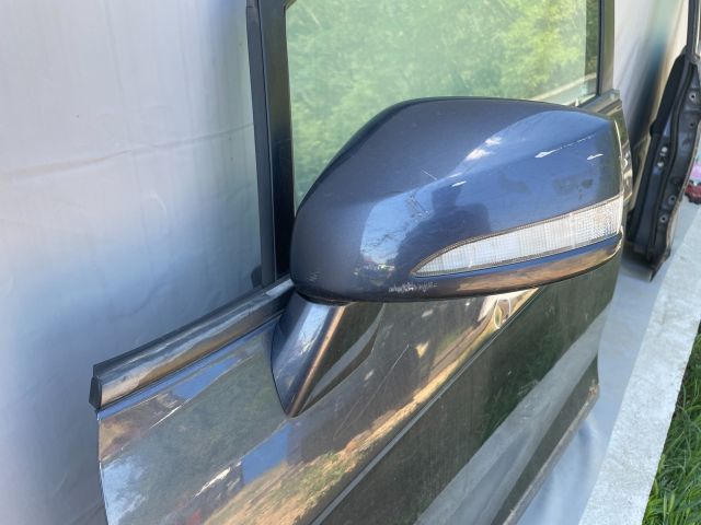 bontott HONDA FR-V Bal első Ajtó (Részeivel)