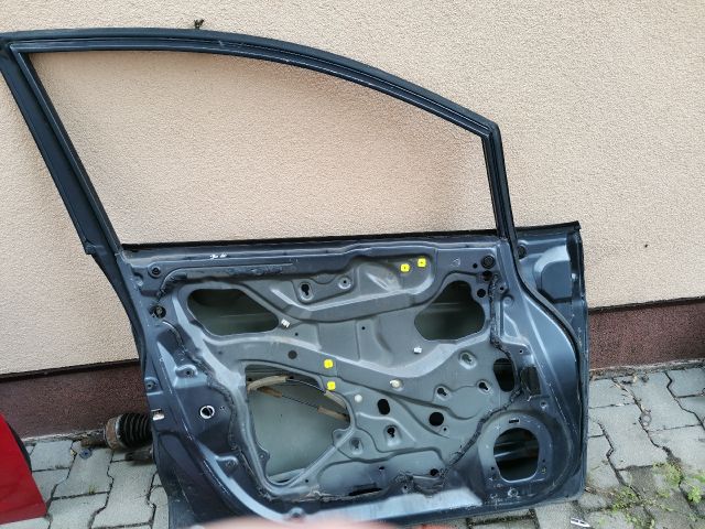 bontott HONDA FR-V Bal első Ajtó (Üres lemez)