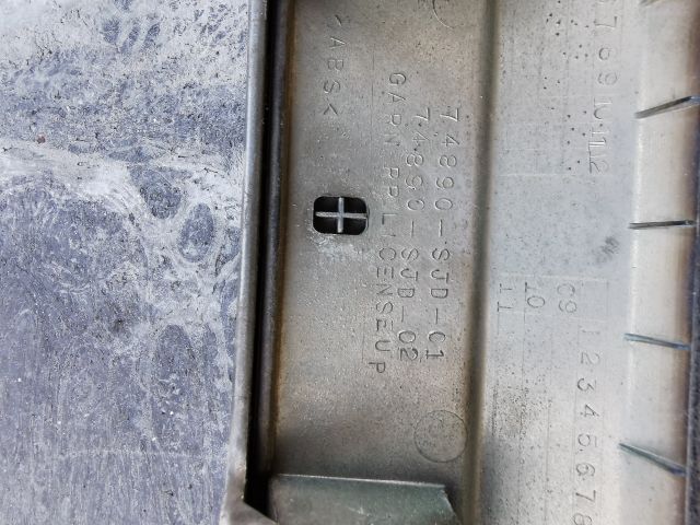 bontott HONDA FR-V Csomagtérajtó Díszléc