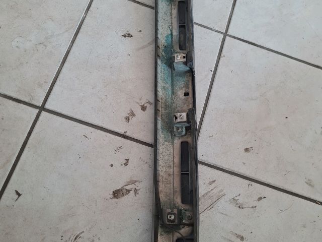 bontott HONDA FR-V Csomagtérajtó Díszléc