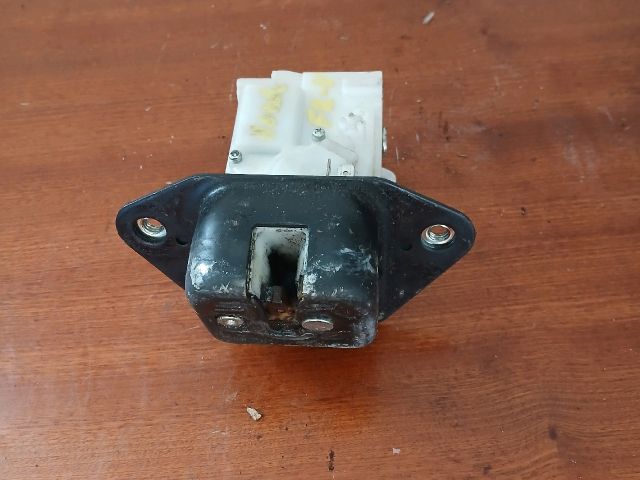 bontott HONDA FR-V Csomagtérajtó Zárszerkezet