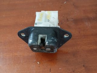 bontott HONDA FR-V Csomagtérajtó Zárszerkezet