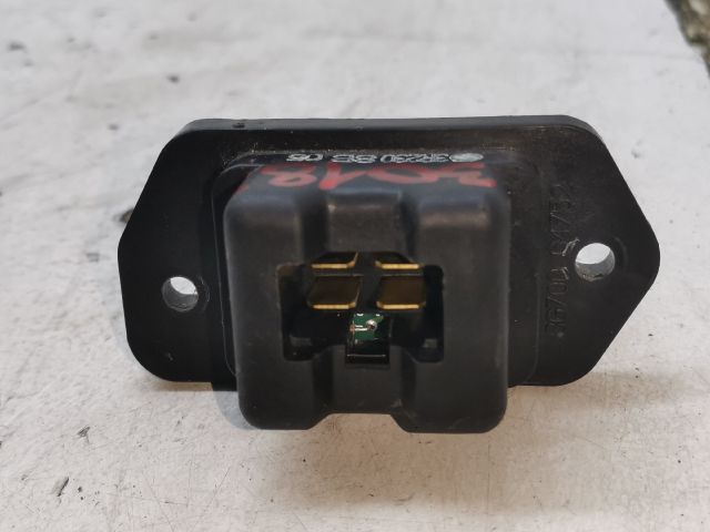 bontott HONDA FR-V Előtét Ellenállás Fűtőmotor