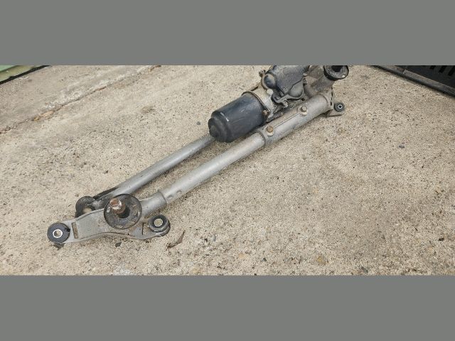 bontott HONDA FR-V Első Ablaktörlő Szerkezet Motorral