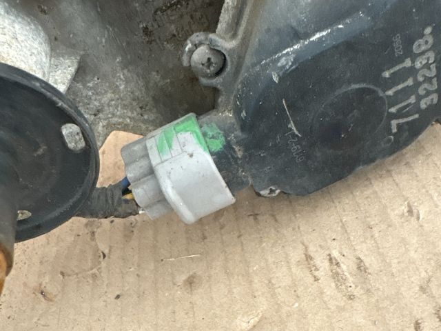 bontott HONDA FR-V Első Ablaktörlő Szerkezet Motorral