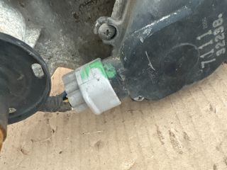 bontott HONDA FR-V Első Ablaktörlő Szerkezet Motorral