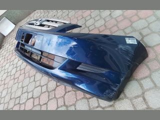 bontott HONDA FR-V Első Lökhárító (Részeivel)