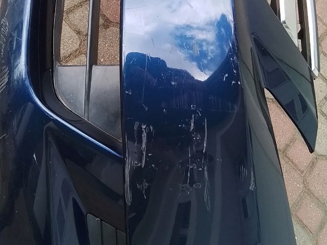 bontott HONDA FR-V Első Lökhárító (Részeivel)