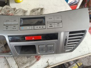 bontott HONDA FR-V Fűtéskapcsoló (digit klímás)