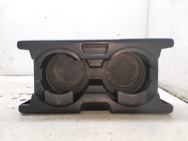 bontott HONDA FR-V Hátsó Pohártartó