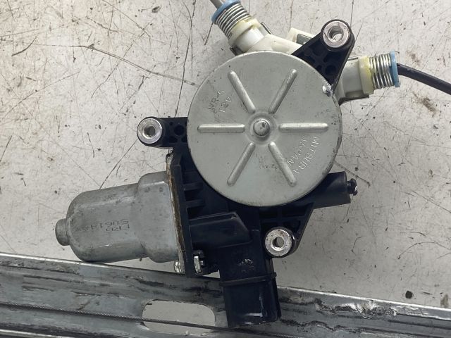 bontott HONDA FR-V Jobb első Ablakemelő Szerkezet (Elektromos)