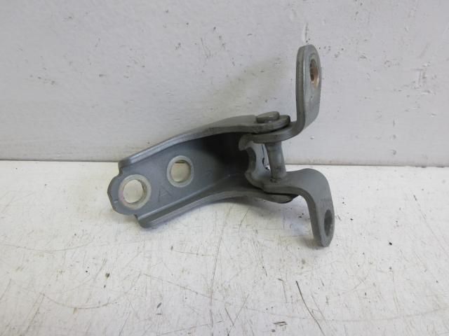 bontott HONDA FR-V Jobb első Alsó Zsanér