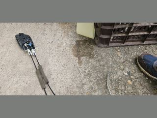 bontott HONDA FR-V Jobb első Központizár Motor