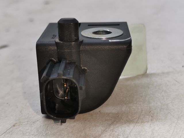 bontott HONDA FR-V Jobb első Oldal Ütközés Érzékelő